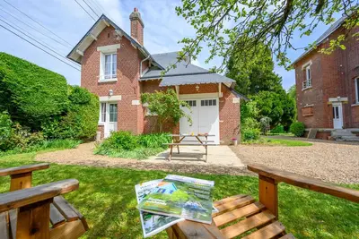 Image de Maison de vacances, environnement calme et verdoyant