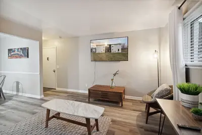 Image de Airport Apartments # 4- New York, New York