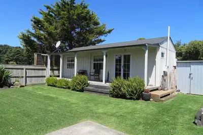 Image de Cottage Ohawe mignon et calme