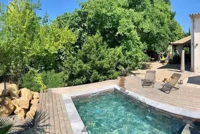 Image de Modern villa with pool