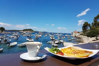 Image de Appartement en bord de mer Hvar
