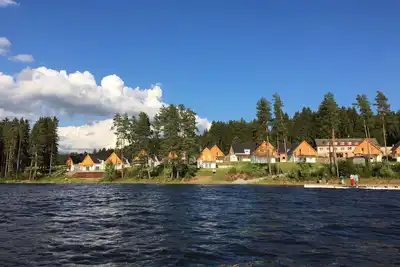 Image de Maison Sur Le Lac Avec ACCÈS Direct Au Lac