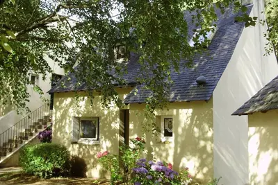 Image de Charmante maison 3 pièces proche mer, plages, sentiers et golf - Cap sur Ploemel pour vos vacances!