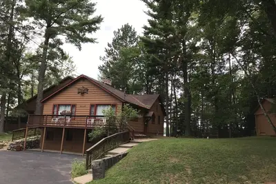 Image de Chalet spacieux Otter Lake sur la chaîne Eagle River de 28 lacs
