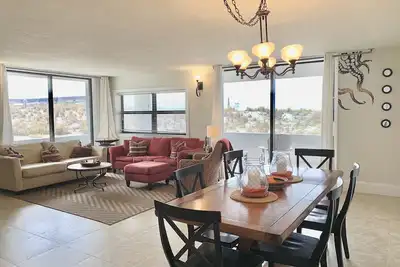 Image de Front de mer-Golfe-Front 1700 S. F! Deux lits king! (3 Br / 2. 5 Ba)