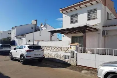 Image de Maison de vacances Empuriabrava pour 1 - 6 personnes avec 3 chambres à coucher - Maison de vacances