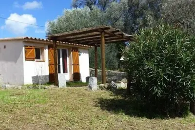 Image de Mini villa + terrasse sur grand terrain Ă Muratello pour 2 personnes