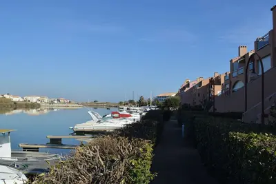 Image de Appartement T2 Cabine 6 pers proche plage, parking, Bbq