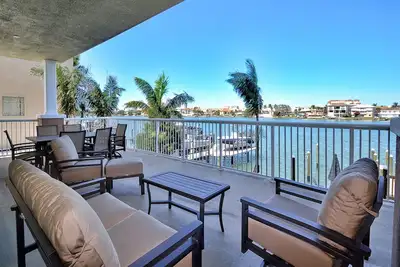 Image de Sandpiper's Cove 201 Sandpiper's Cove Luxury 3 Bedroom 2 Bathroom