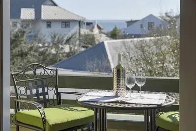Image de Vues du golfe! Vélos gratuits! Accès au fitness et au tennis