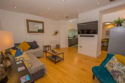 Image de Nouvel appartement de vacances moderne Central Tenby