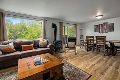 Image de Dog Friendly, 3 chambres sur Core Trail, Vues!