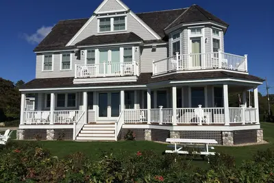 Image de Nouvelle maison de luxe en bord de mer avec des vues fantastiques! !