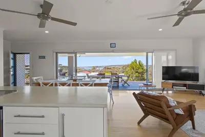 Endeavour View est une fantastique maison de vacances moderne de 4 chambres