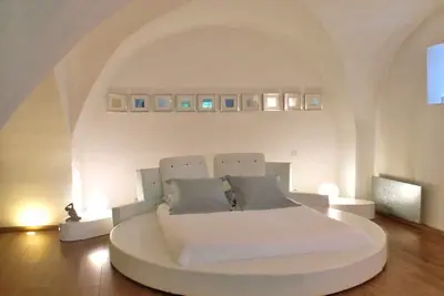 Image de Loft \"Rêve d'Evan\", gite design avec spa privatif