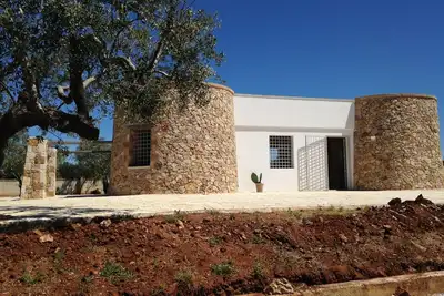 Image de maison de campagne au milieu des oliviers avec tout le confort à 2 pas de Gallipoli Taviano
