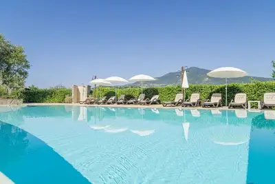 Image de Belle maison à Stella Cilento avec.
