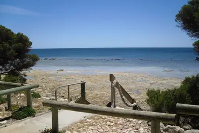 Image de Harry's - Absolute Beachfront