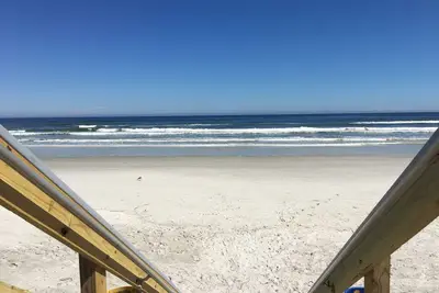 Image de Ocean Walk Beachside Luxury avec installations du complexe