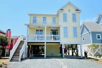 Image de Angling Inn - Charmant cottage sur la plage dans une rue calme, à quelques pas de l'accès à la plage privée