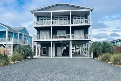Image de Luxury Beach Home - Vues imprenables sur l'océan et la voie navigable!
