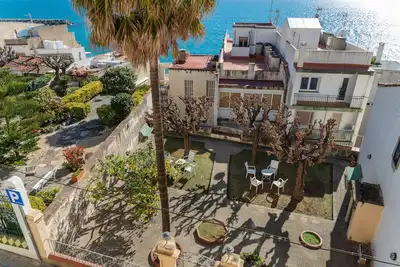 Image de Magnifique maison traditionnelle à la plage. Wifi gratuit