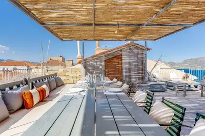 Image de Joli appartement pour 4 personnes avec Wifi, climatisation, Tv, terrasse et parking