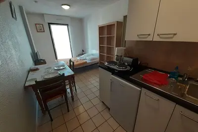 Image de Studio 2 personnes Annecy centre avec possibilité parking privé à 500m
