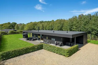 Image de Superbe maison à Hemmet avec sauna