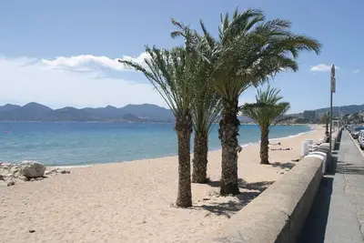 Image de Cannes, 2 pièces Meublé Classé 3 étoiles à 10 mn du Palais et de la plage