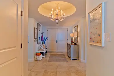 Image de Bienvenue À La Maison! \"Knight and Day\" Location / Southern Charm & Hospitality 3br / 3 1/2 Ba
