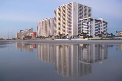 Image de Wyndham Ocean Walk Resort 2br / 2ba - 8 personnes - Grandes économies! 100 commentaires