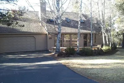 Image de Belle Maison Nord-Spacieuse Et Spacieuse, Hot Tub, A C, Wi-Fi Dcca # 603