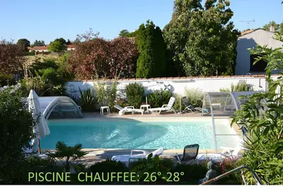 Image de Studio 26m2 -Terrasse - Piscine Chauffee - 4 mn Plage -5 mn La Rochelle