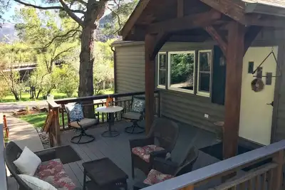 Image de Parfait 1. retraite de 2 acres pour la famille et / ou des amis au-dessus de la rivière Roaring Fork
