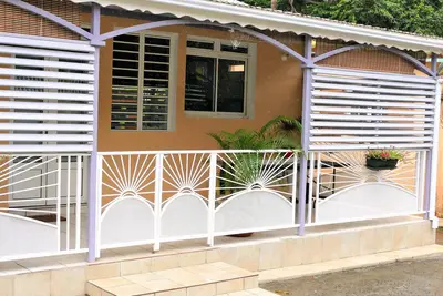 Image de Gîte Malou, petit coin en campagne