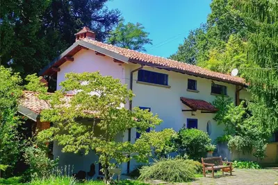 Image de Villa de Luxe Milano Tradate avec piscine et jardin