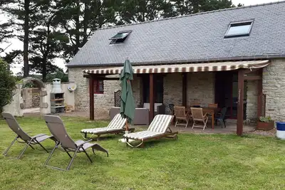 Image de Bénodet Longère de Charme classée 3 étoiles Terrasse Pergola Calme Grand Jardin