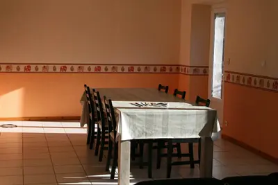 Image de logement pouvant accueillir jusqu'Ă 12 personnes