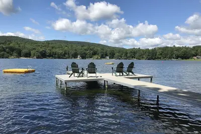 Image de Récemment rénové, à quelques pas du lac Buel, à quelques minutes de Great Barrington & Stockbridge