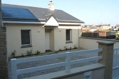 Image de Maison Plain-pied Grandcamp-Maisy 150m de la plage