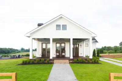 Image de Ama 3 - Craftsman Cottage in North Ga Vineyard, Ă couper le souffle sur les montagnes