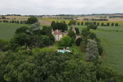 Image de Le Domaine de Fayrinis  – Maison de caractère dans le Gers - Nature et sérénité