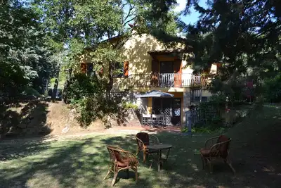 maison individuelle à l'usage exclusif, calme et non isolé entre l'Ombrie Toscane