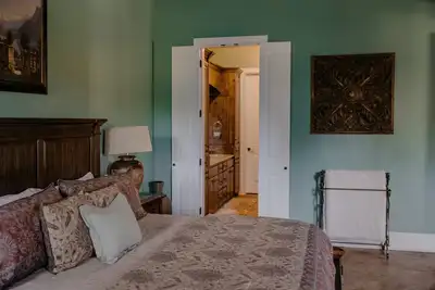 Image de Suite Hogar (chambre simple) dans le bâtiment La Aldea - Asante Hébergement et événements