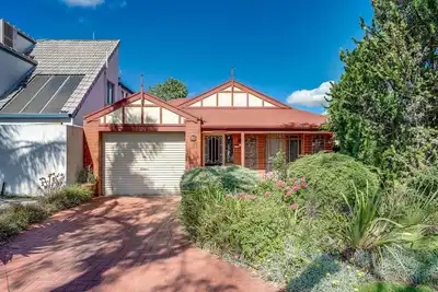 Image de 19a Bartel Boulevard - Cottage avec plage privée