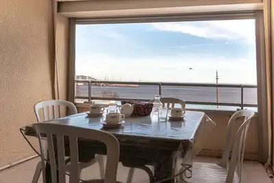 Image de Le Lavandou, Location studio cabine pour 3 personnes, face mer