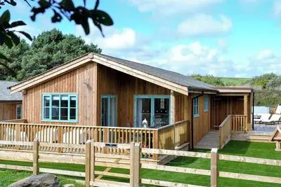 Image de Eagle Owl Lodge-Ukc3770