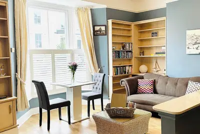 Image de 1 chambres à coucher à Whitby