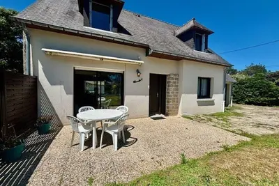 Image de Maison calme 5 pièces à Saint-Pierre-Quiberon, proche plage, jardin clos, pour 8 personnes